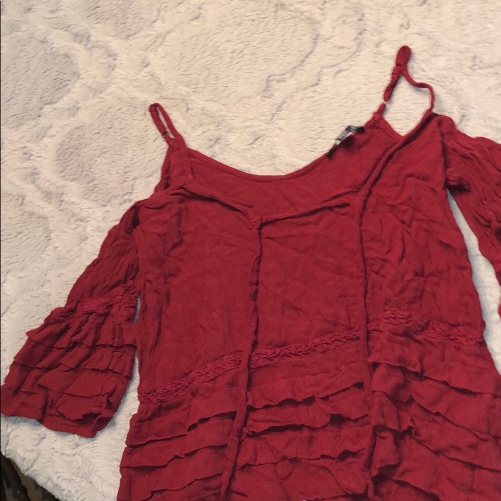 Red American Eagle ruffle top